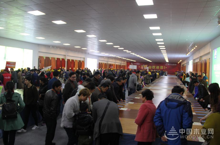 莫干山地板3月5号“疯狂抢工厂”大型厂购会火爆落幕!