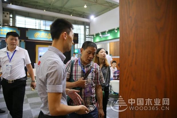 千山木业携首发新品,点亮成都建博会!