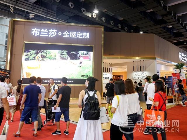 新实木,芯未来|布兰莎全屋定制高调亮相中国建博会
