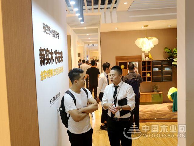 新实木,芯未来|布兰莎全屋定制高调亮相中国建博会