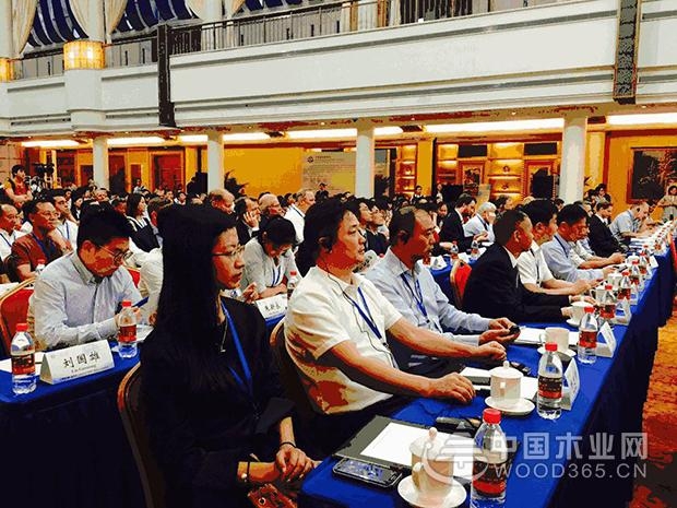 怡黄尊宝娱乐江总受邀参加第七届世界木材与木制品贸易大会