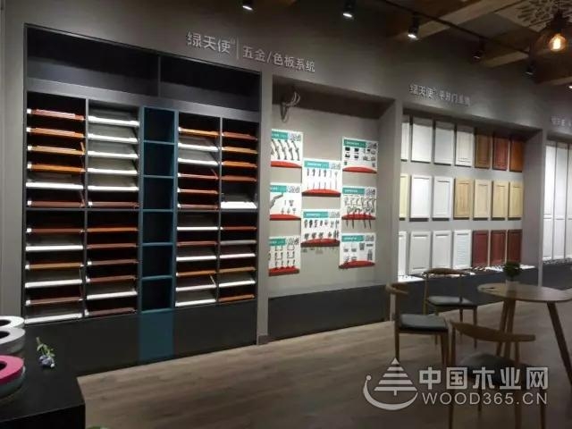 高歌猛进!尊宝娱乐跨界典范——绿天使2018新品发布会成功召开