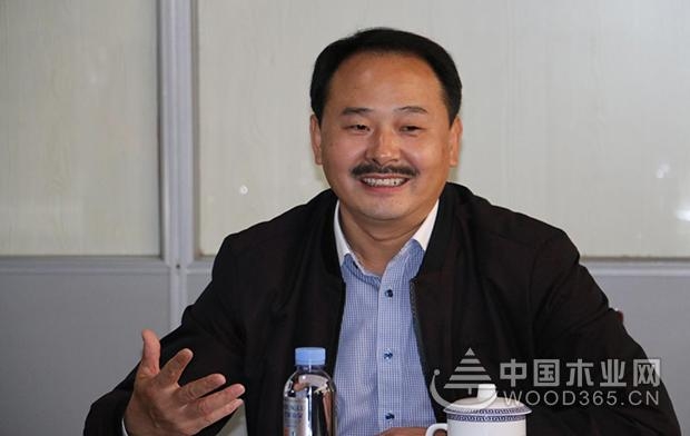壮象举办“香杉文化”研讨会