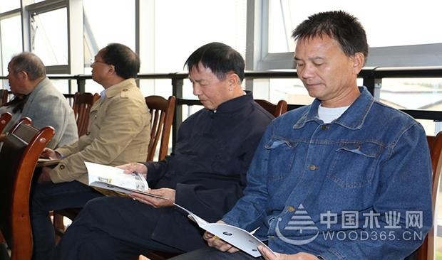 壮象举办“香杉文化”研讨会