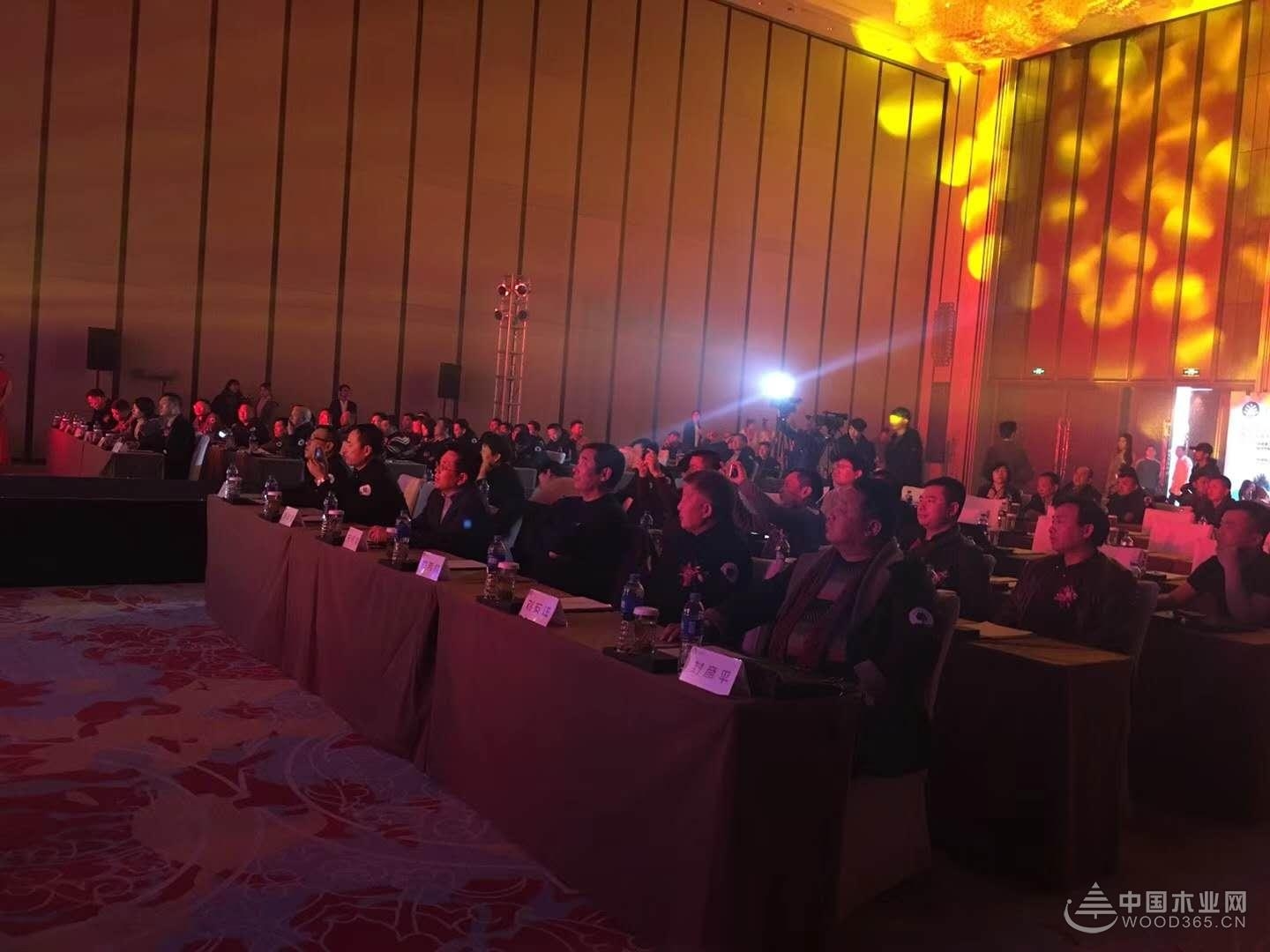 首届浙江环保健康产业高峰论坛暨创新科技成果新闻发布研讨会圆满落幕