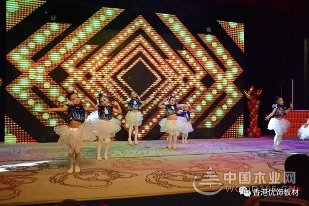 2018不忘初心,携手同行!优饰板材年会圆满成功!