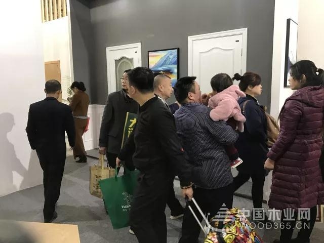 北京木门展E1+08展位,这一次兔宝宝木门全新亮相!