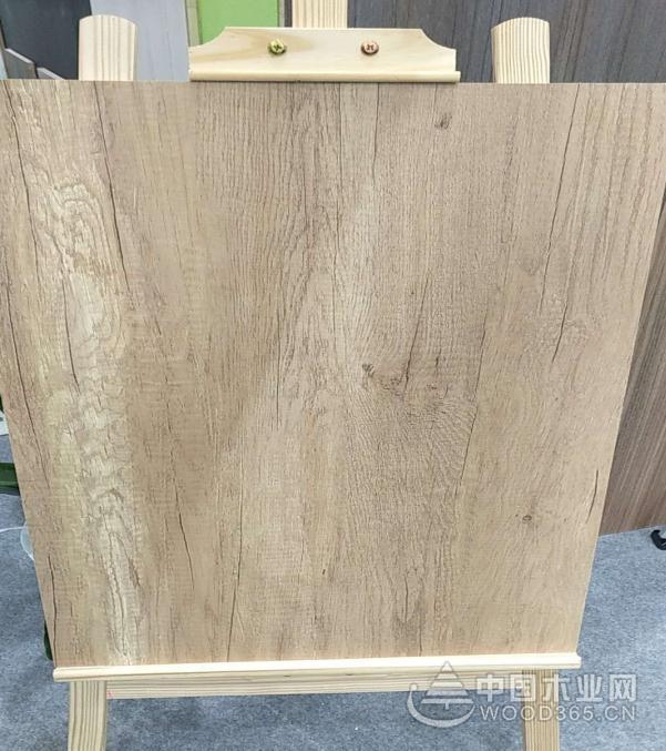 泉金尊宝娱乐新品来袭 无醛板亮相长沙全屋定制展