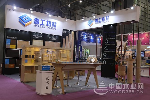 鲁工点击进入再次引爆东莞家具机械及材料展