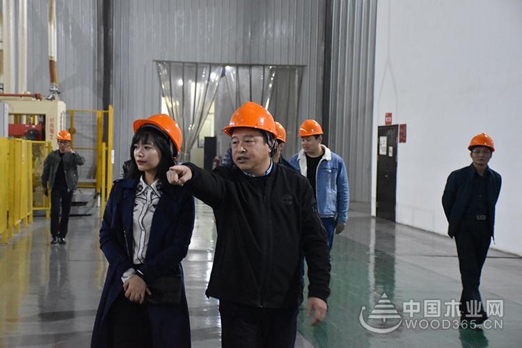行业大咖万科考察组来访科林 洽谈战略合作