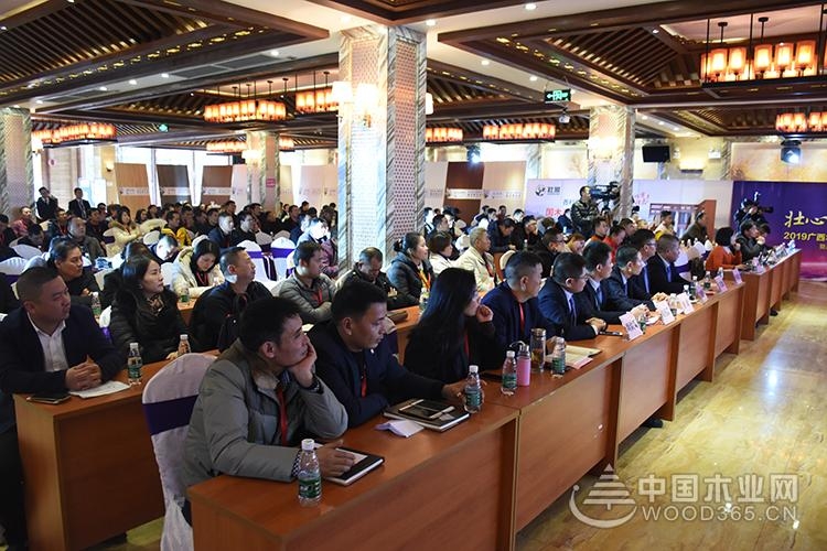 “壮心同聚 象行天下”2019广西壮象千赢国际娱乐免费试玩全国经销商年度盛会暨千赢国际娱乐免费试玩战略/新品发布会圆满落幕