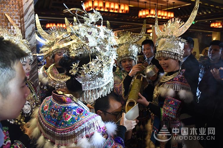“壮心同聚 象行天下”2019广西壮象千赢国际娱乐免费试玩全国经销商年度盛会暨千赢国际娱乐免费试玩战略/新品发布会圆满落幕