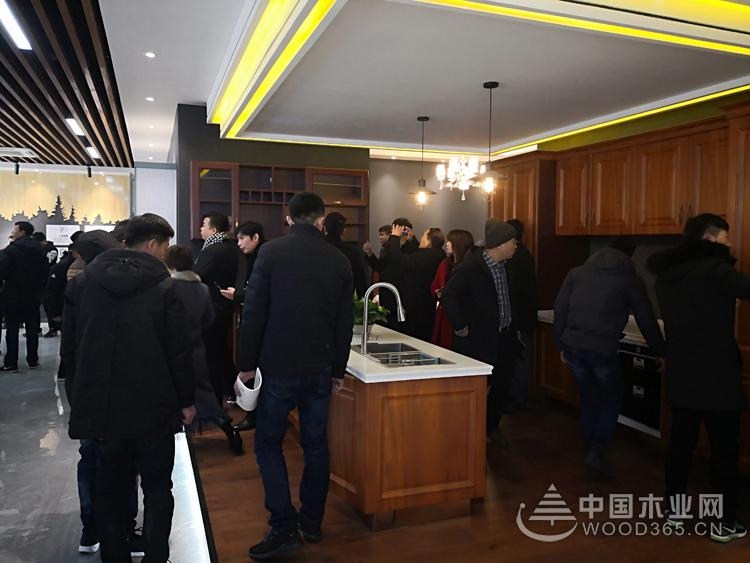 千森集团2018年全国经销商千赢国际娱乐免费试玩发展研讨会圆满落幕