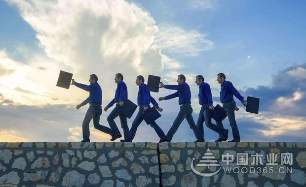 如何有效提高职场情商?