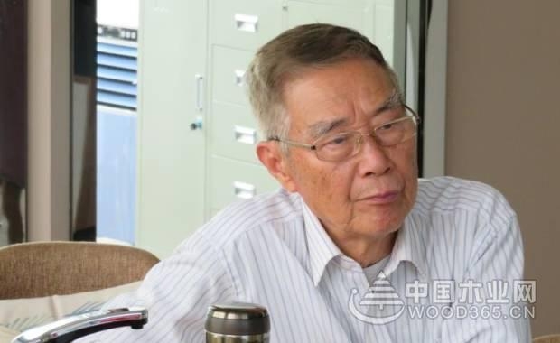 84岁高龄重新创业的传奇人物,却从一座破庙开始