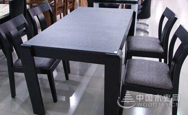 火烧石餐桌保养方法