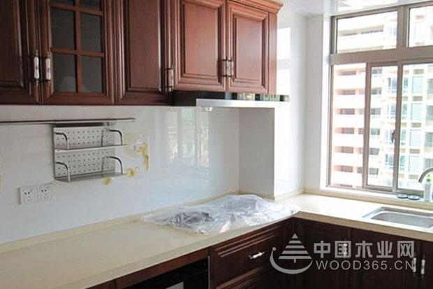 整体橱柜价格怎样?计算整体厨柜价格多少钱一米?