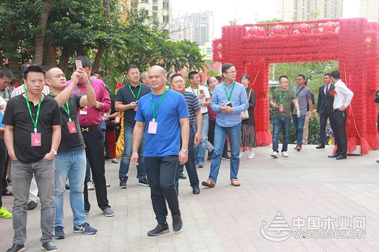 蜕变升级,定制未来!益家居全屋定制体验馆开业庆典暨招商发布会圆满落幕!