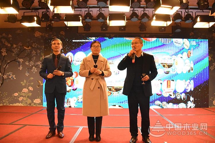 2018千原点击进入新思维峰会暨新老客户答谢会圆满落幕