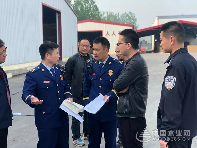 江苏沭阳多部门联合督导木材加工企业隐患整改